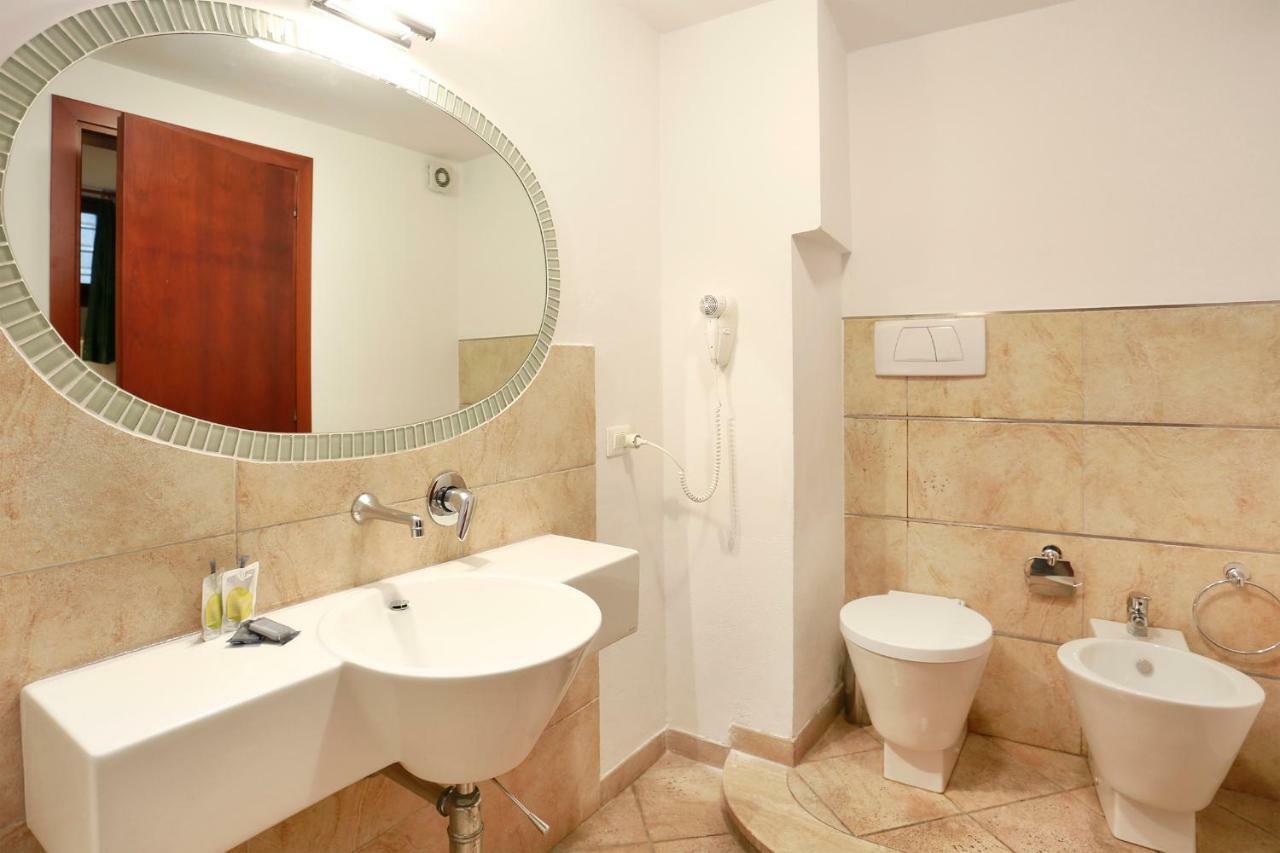 Ghibellina Apartment In The Heart Of The City Florence Exterior photo